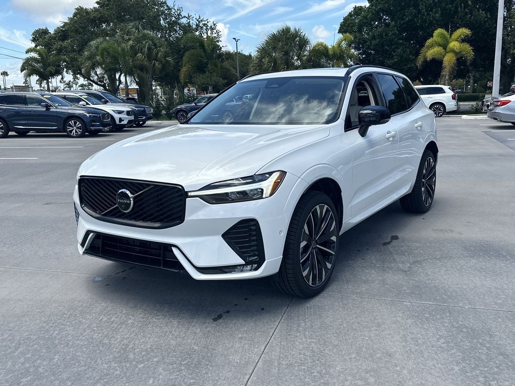 2026 Volvo XC60 B5 Ultra