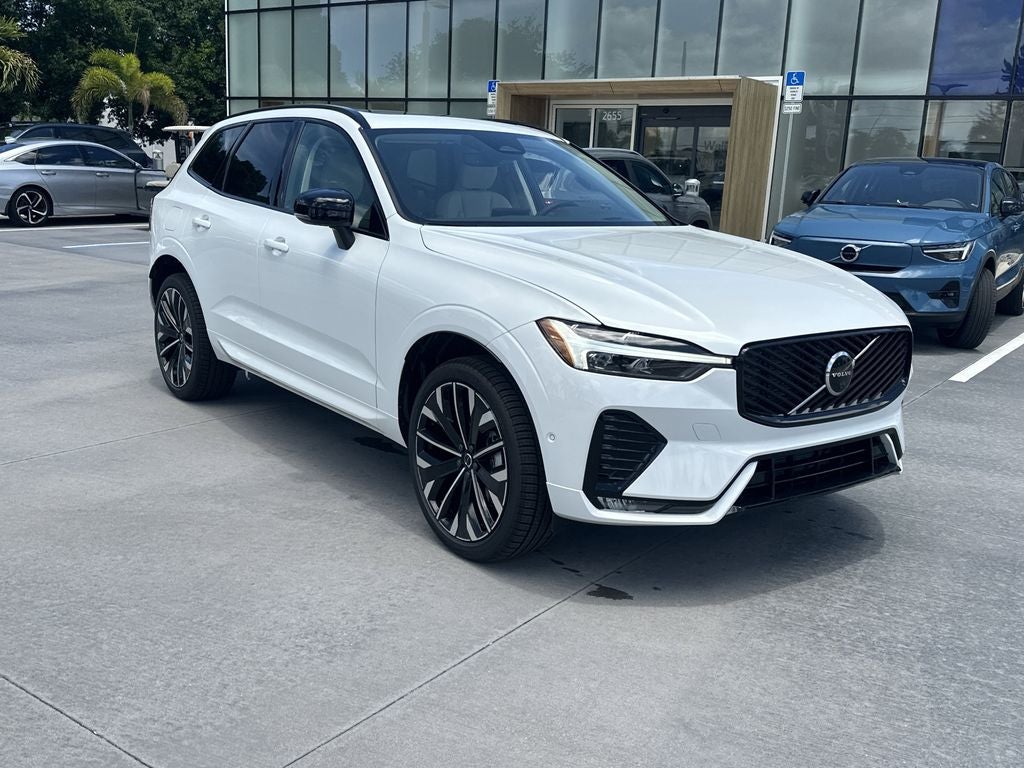 2026 Volvo XC60 B5 Ultra