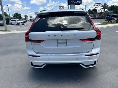 2026 Volvo XC60 B5 Ultra