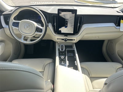 2026 Volvo XC60 B5 Ultra