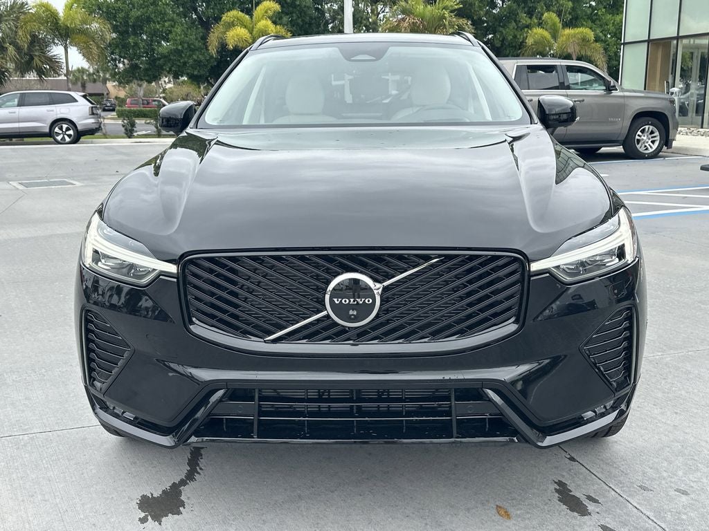 2026 Volvo XC60 B5 Ultra
