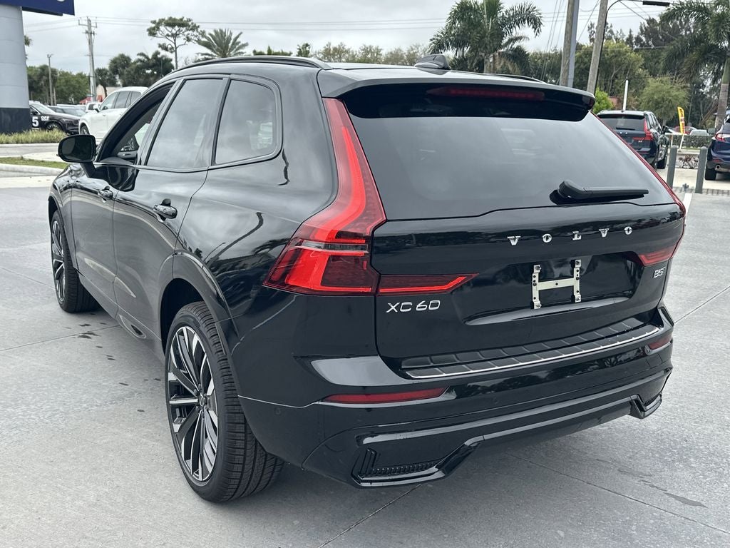 2026 Volvo XC60 B5 Ultra