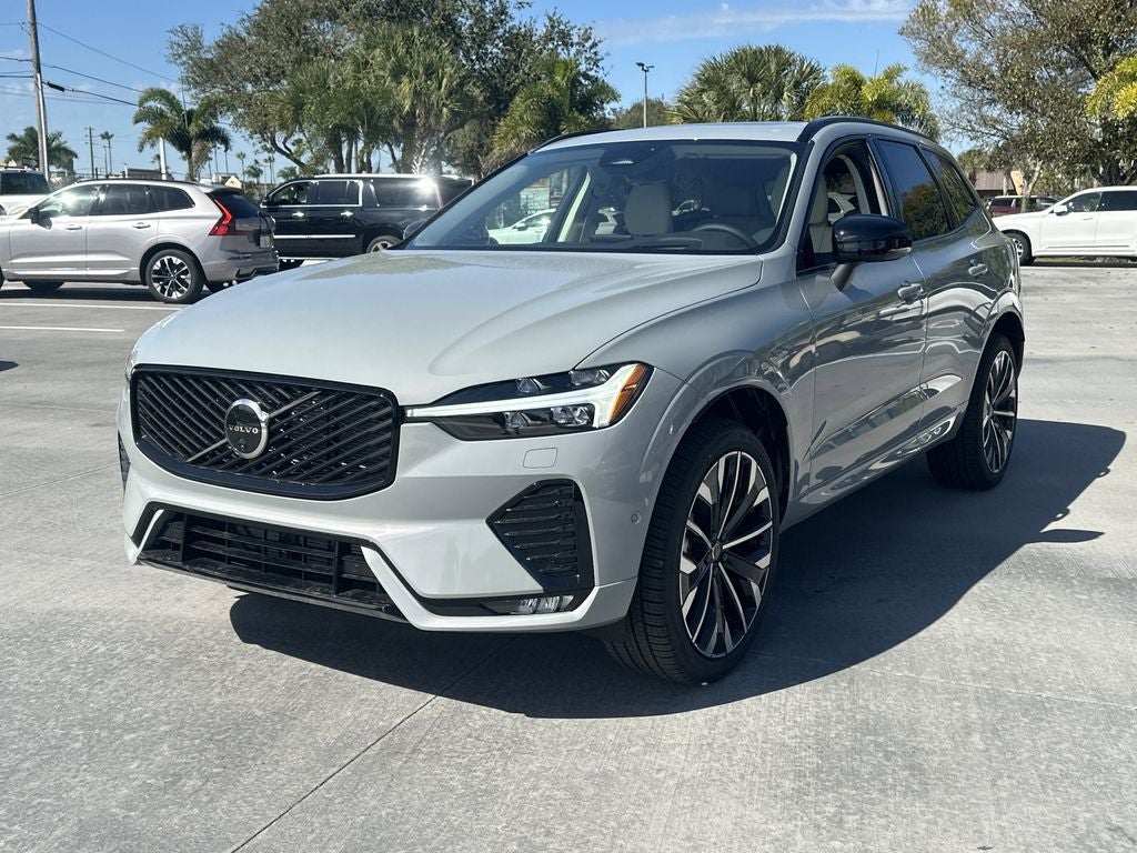 2026 Volvo XC60 B5 Ultra