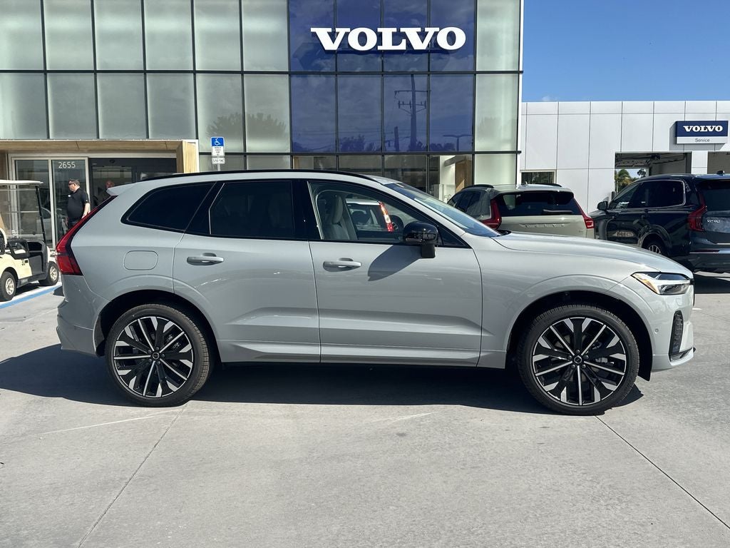 2026 Volvo XC60 B5 Ultra