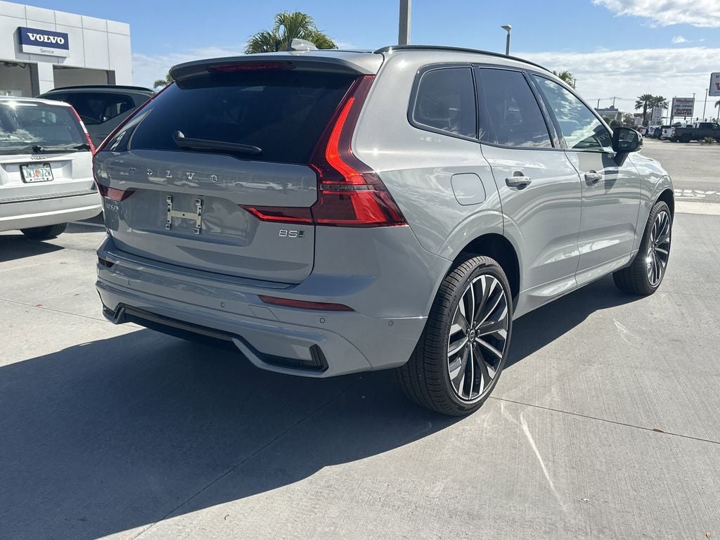 2026 Volvo XC60 B5 Ultra
