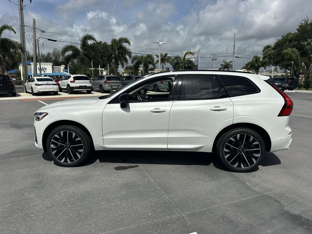 2026 Volvo XC60 B5 Ultra