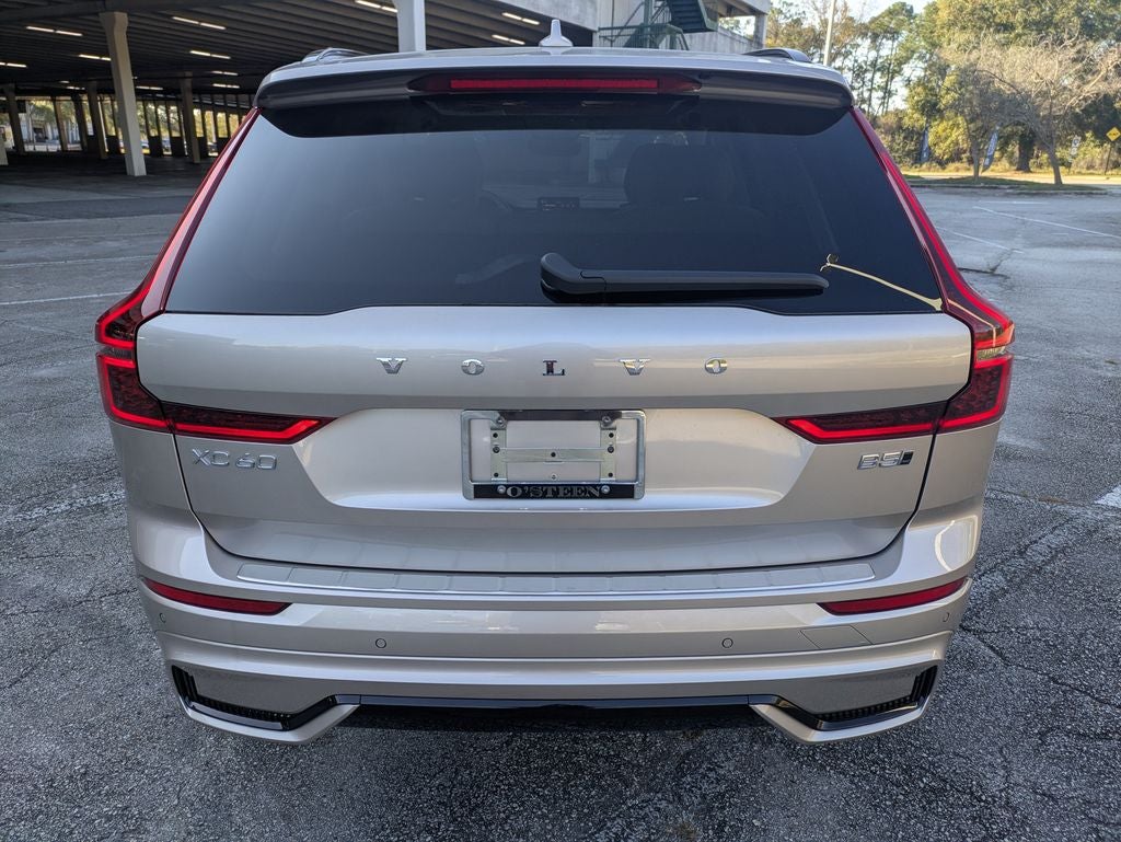 2026 Volvo XC60 B5 Ultra