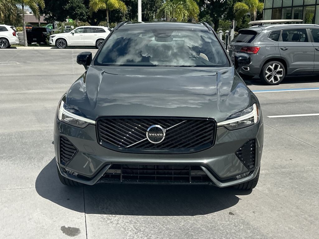 2027 Volvo XC60 B5 Plus