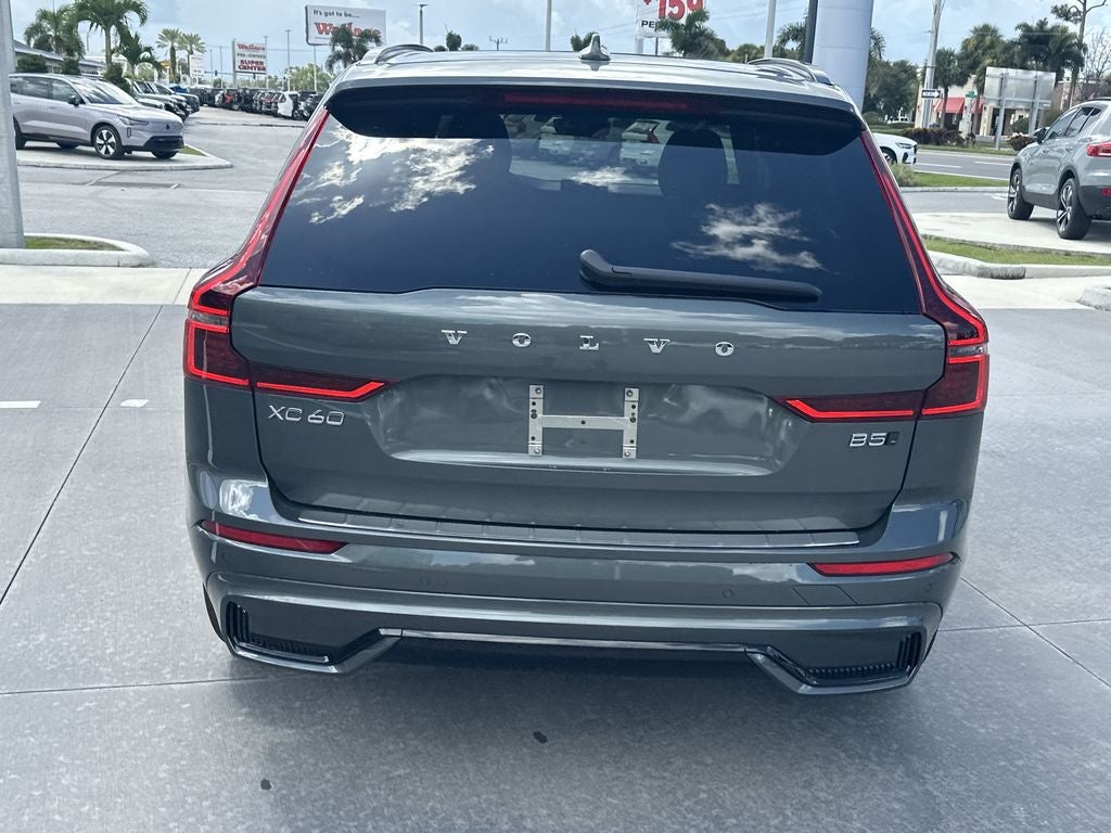 2027 Volvo XC60 B5 Plus