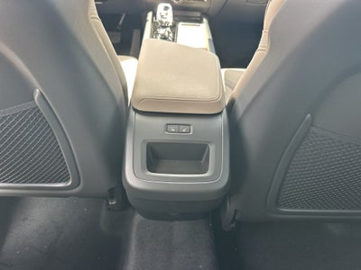 2027 Volvo XC60 B5 Core