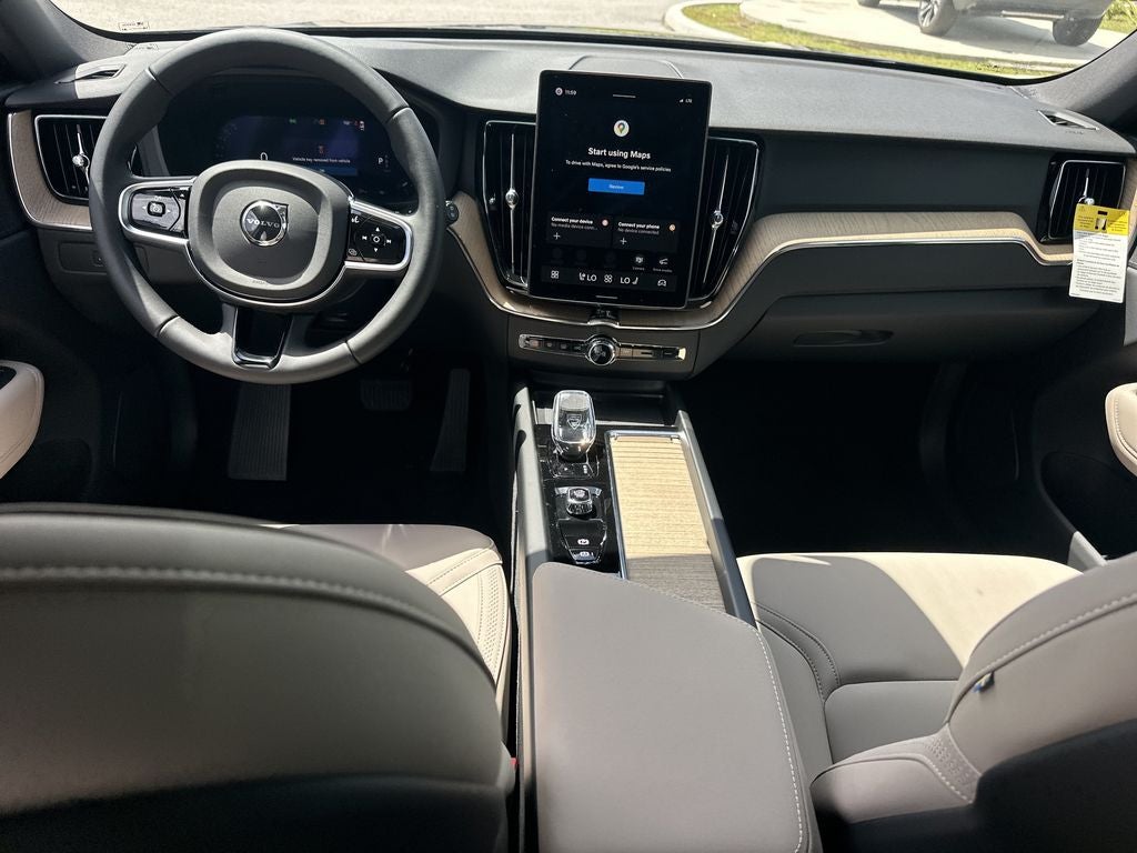 2027 Volvo XC60 B5 Core
