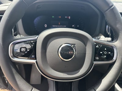 2027 Volvo XC60 B5 Core