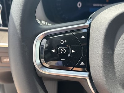 2027 Volvo XC60 B5 Core