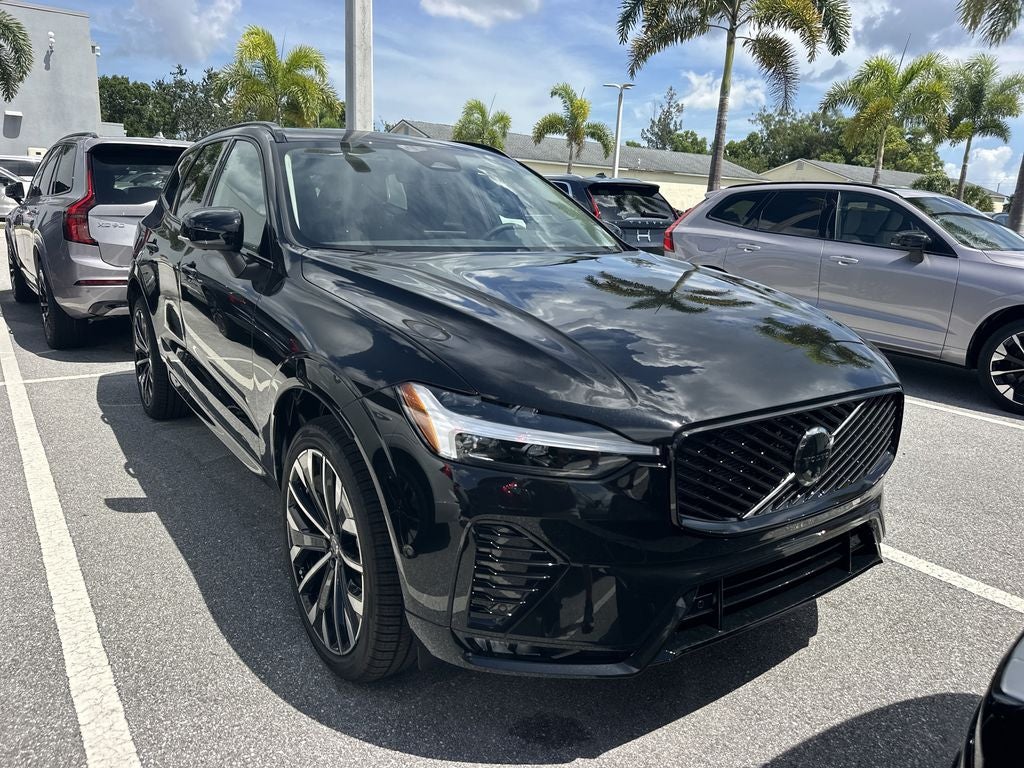 2027 Volvo XC60 B5 Ultra