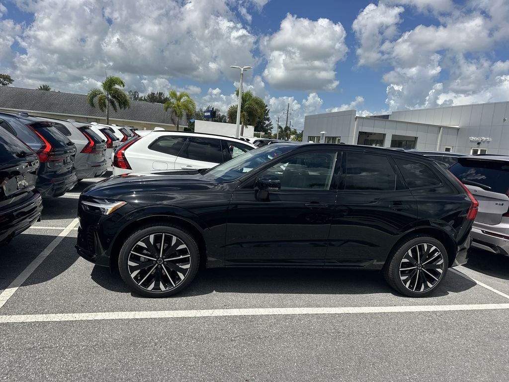 2027 Volvo XC60 B5 Ultra