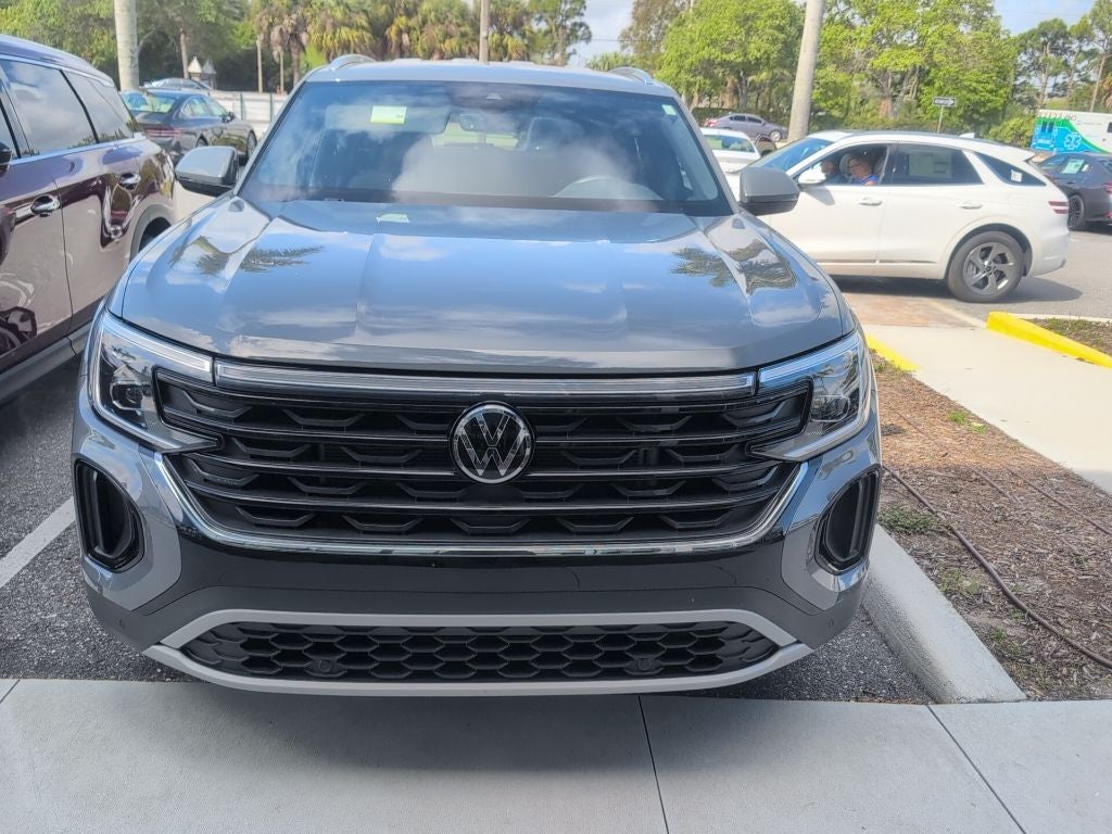 2024 Volkswagen Atlas Cross Sport 2.0T SE w/Technology
