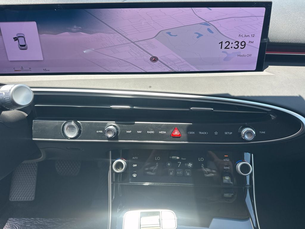 2026 Genesis GV70 2.5T