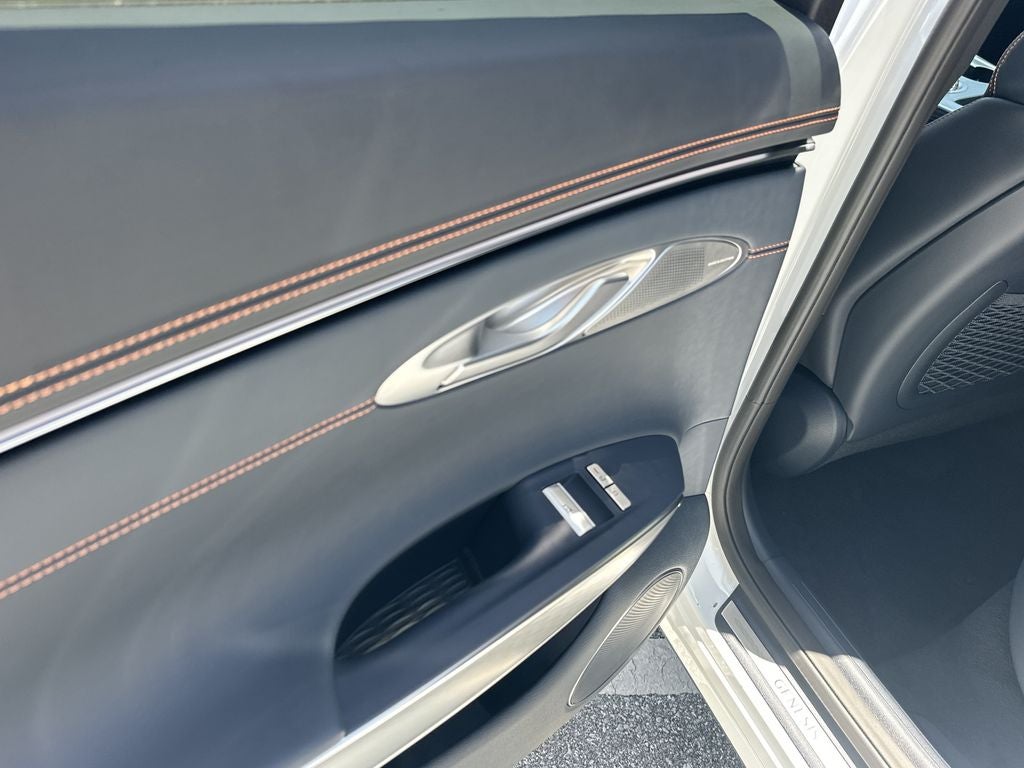 2026 Genesis GV70 2.5T SPORT PRESTIGE