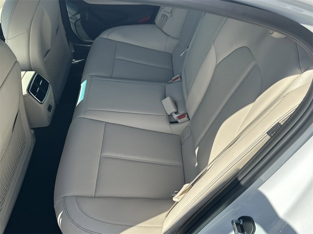 2026 Genesis G70 2.5T