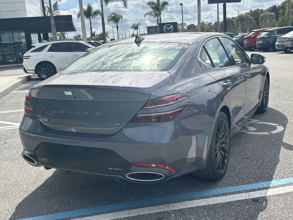 2026 Genesis G70 3.3T Prestige Graphite