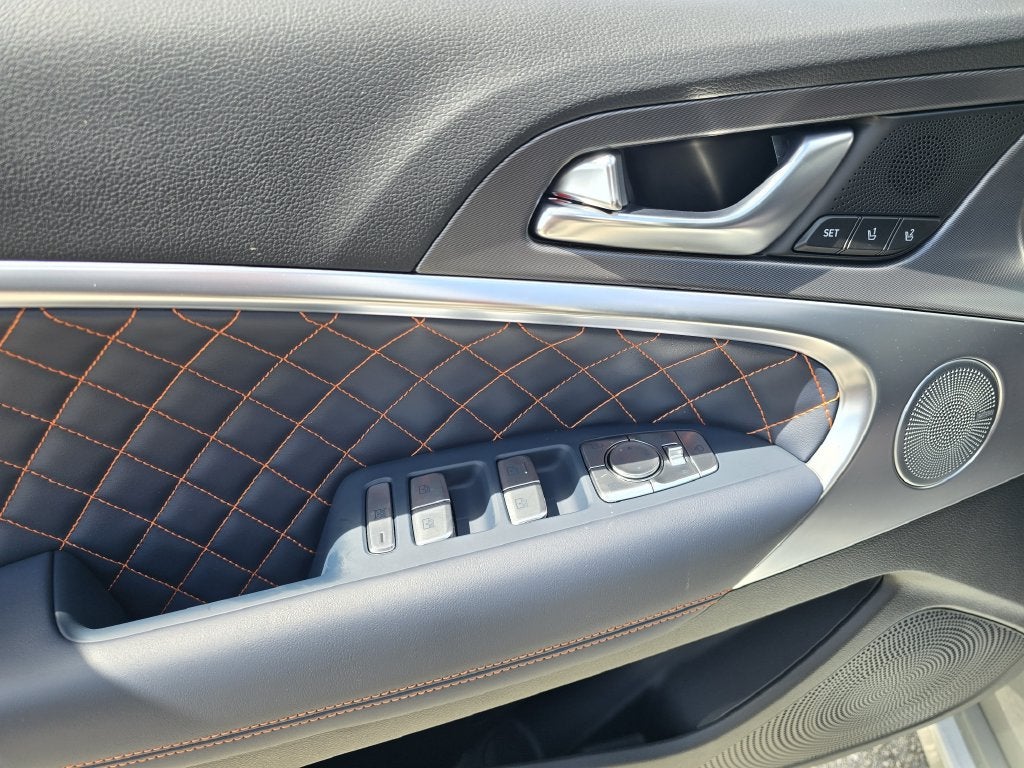 2026 Genesis G70 3.3T Prestige Graphite