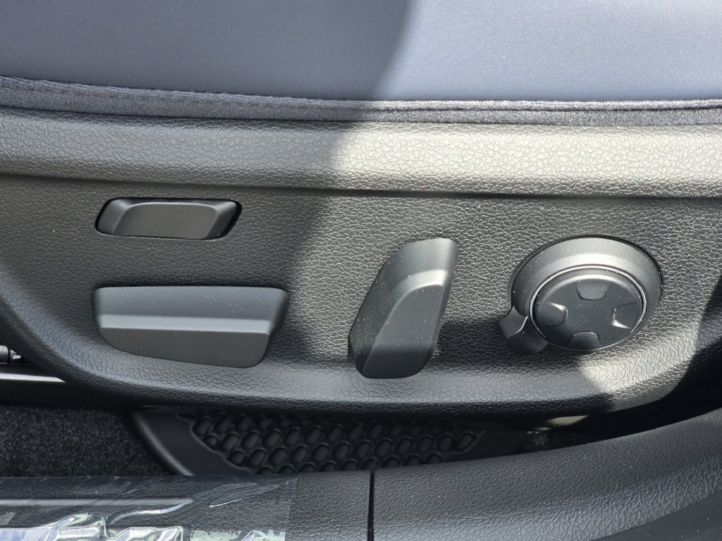 2026 Genesis G70 3.3T Prestige Graphite