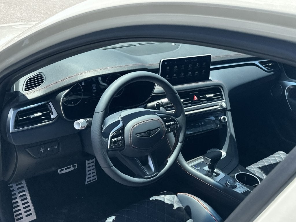 2026 Genesis G70 3.3T Prestige Graphite
