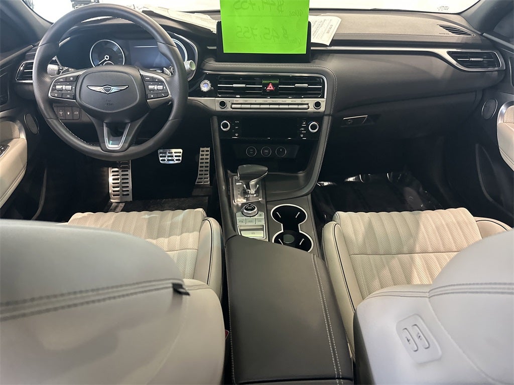 2025 Genesis G70 2.5T