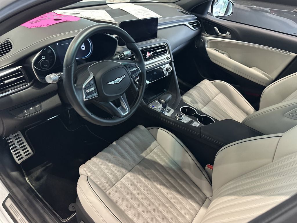 2025 Genesis G70 2.5T