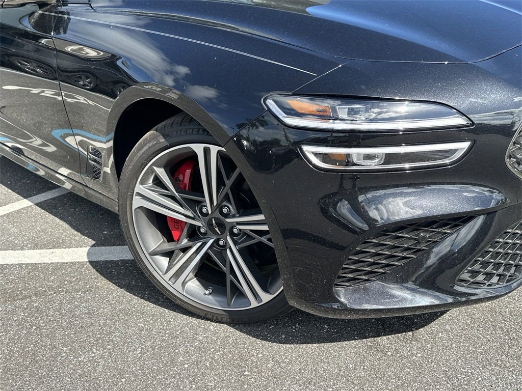 2025 Genesis G70 2.5T