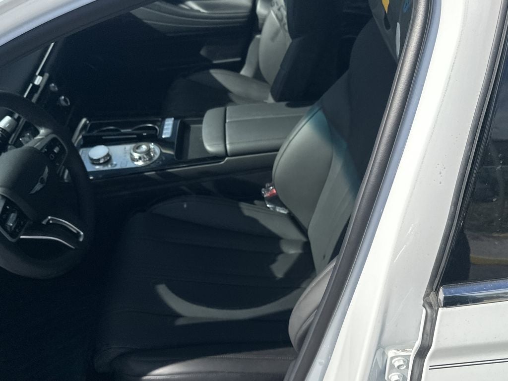 2026 Genesis G80 2.5T