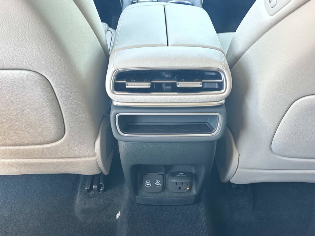 2027 Genesis GV80 2.5T ADVANCED