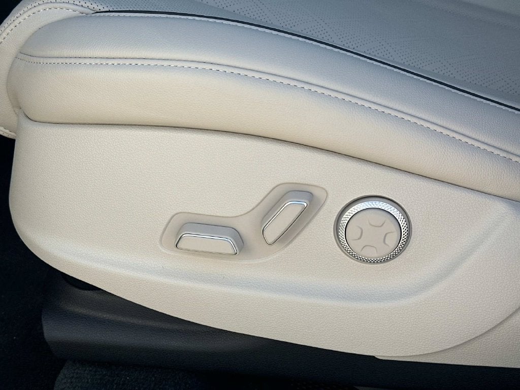 2027 Genesis GV80 2.5T ADVANCED