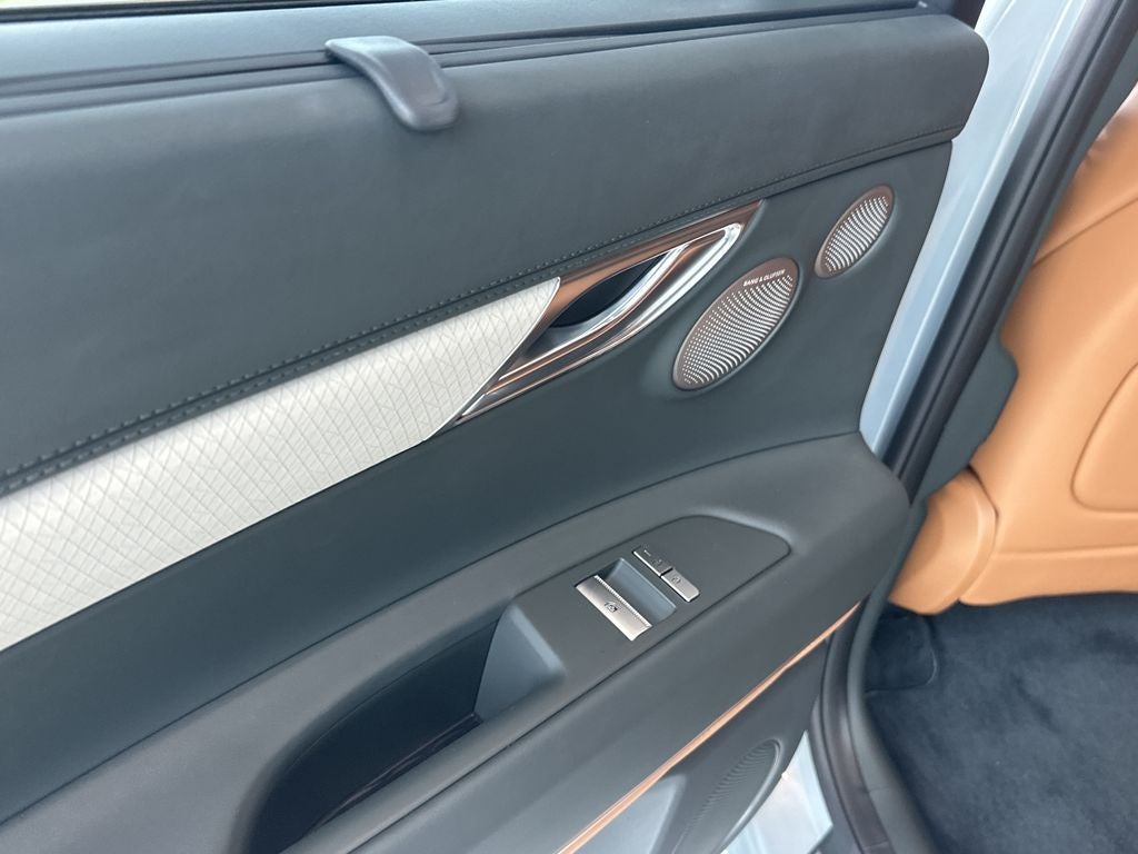 2027 Genesis GV80 2.5T ADVANCED