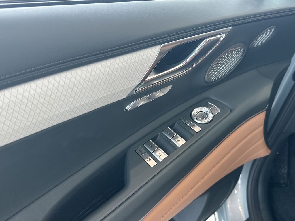 2027 Genesis GV80 2.5T ADVANCED