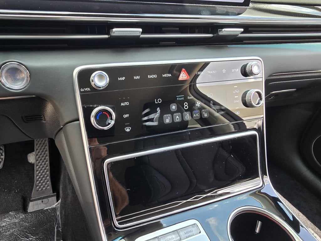 2027 Genesis GV80 2.5T