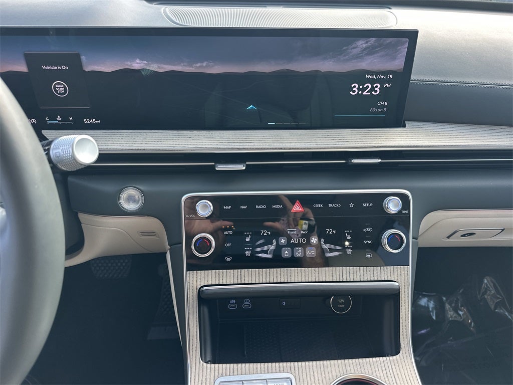 2025 Genesis GV80 2.5T Prestige