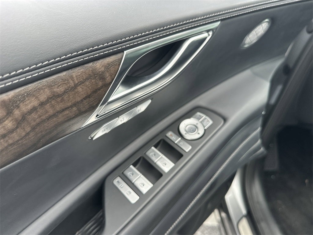 2025 Genesis GV80 2.5T