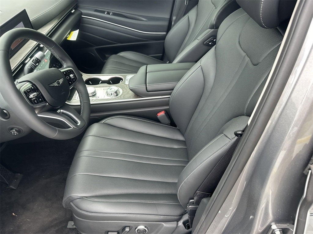 2025 Genesis GV80 2.5T