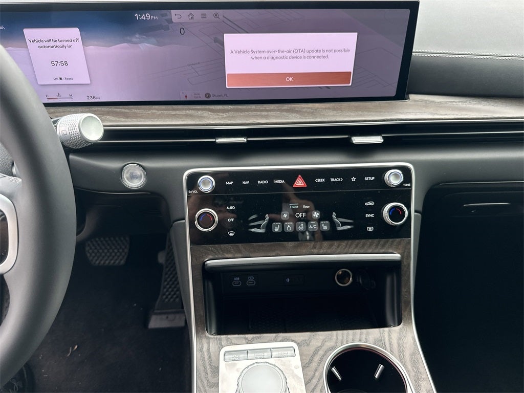 2025 Genesis GV80 2.5T