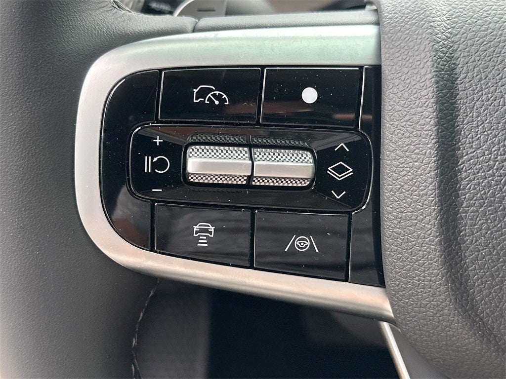 2025 Genesis GV80 2.5T