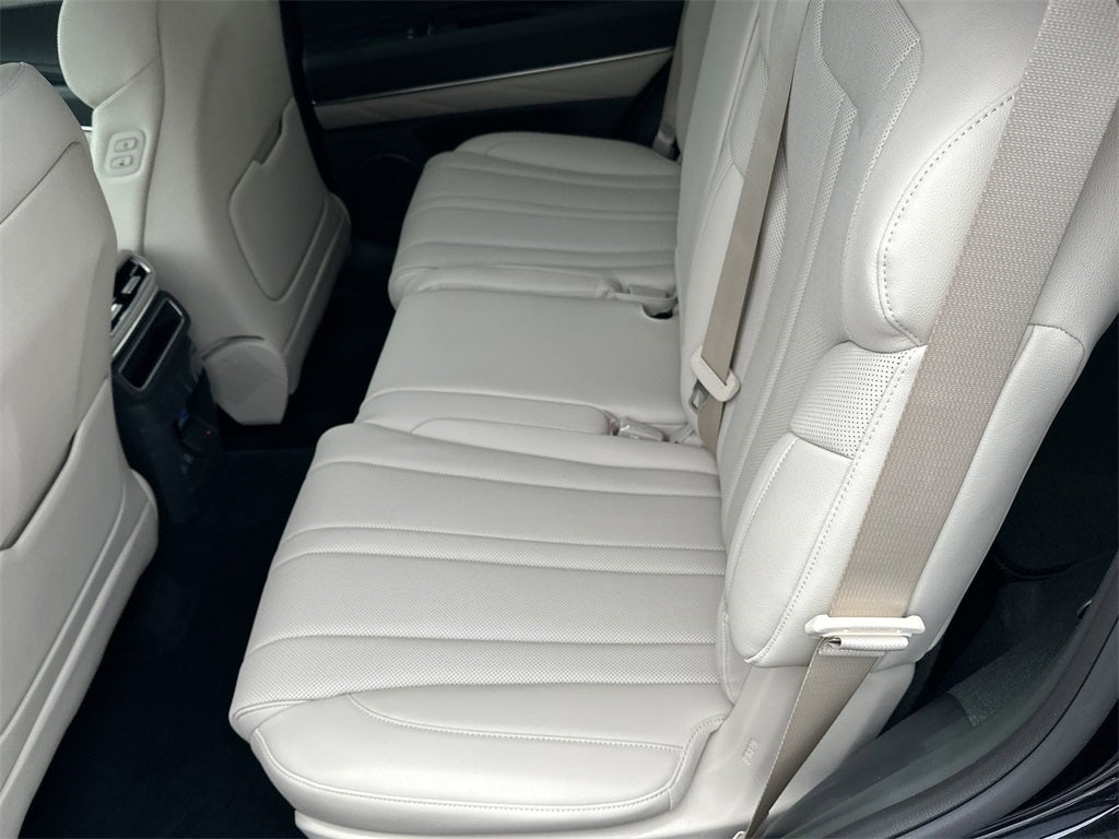 2025 Genesis GV80 2.5T