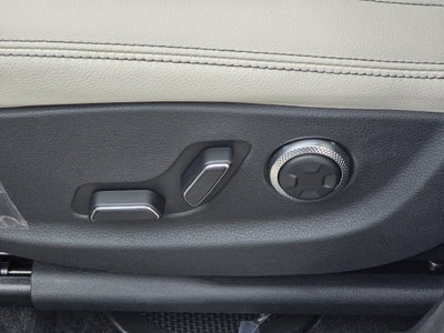 2027 Genesis GV70 2.5T