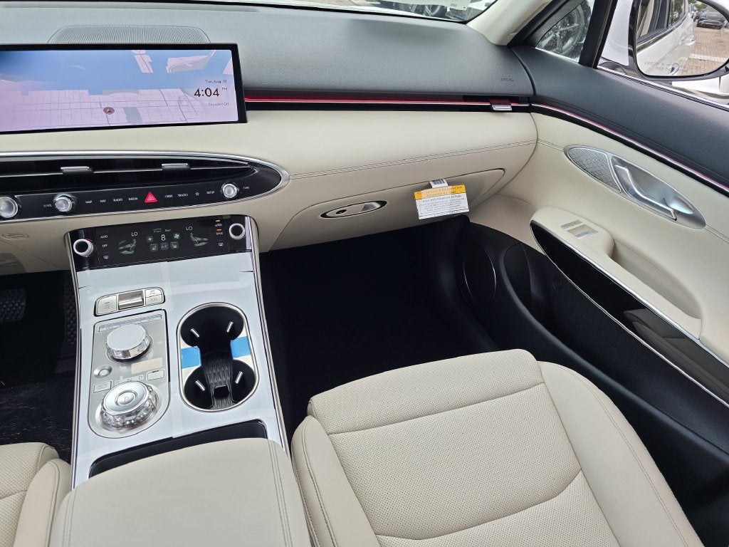 2027 Genesis GV70 2.5T