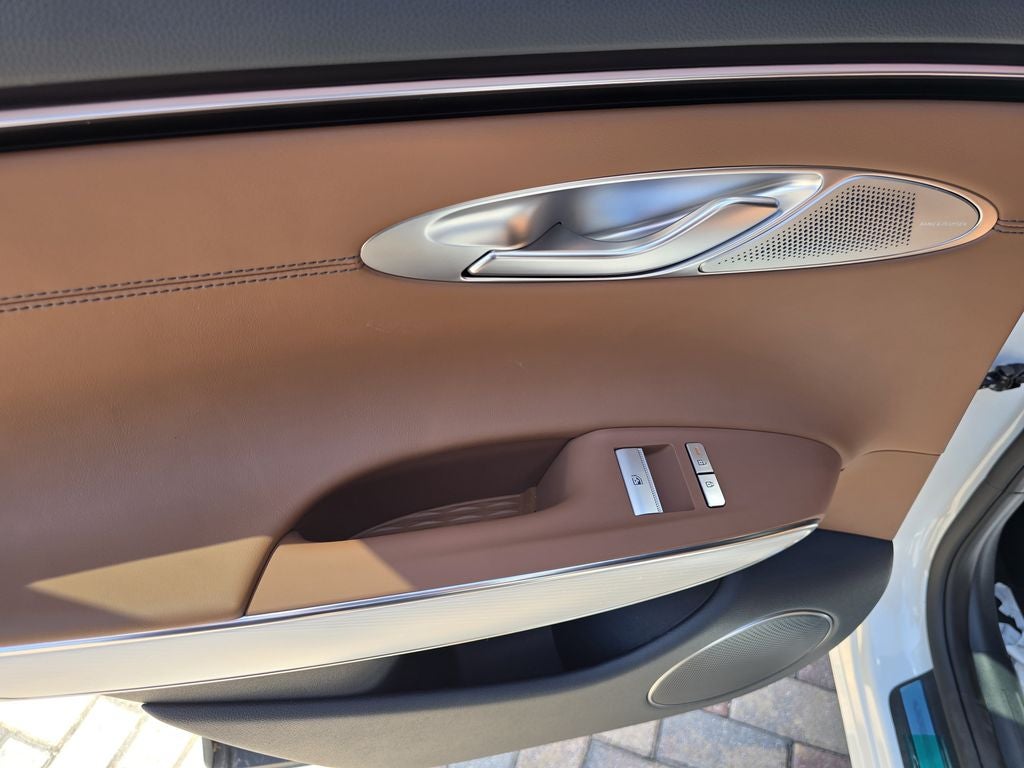 2027 Genesis GV70 2.5T Advanced