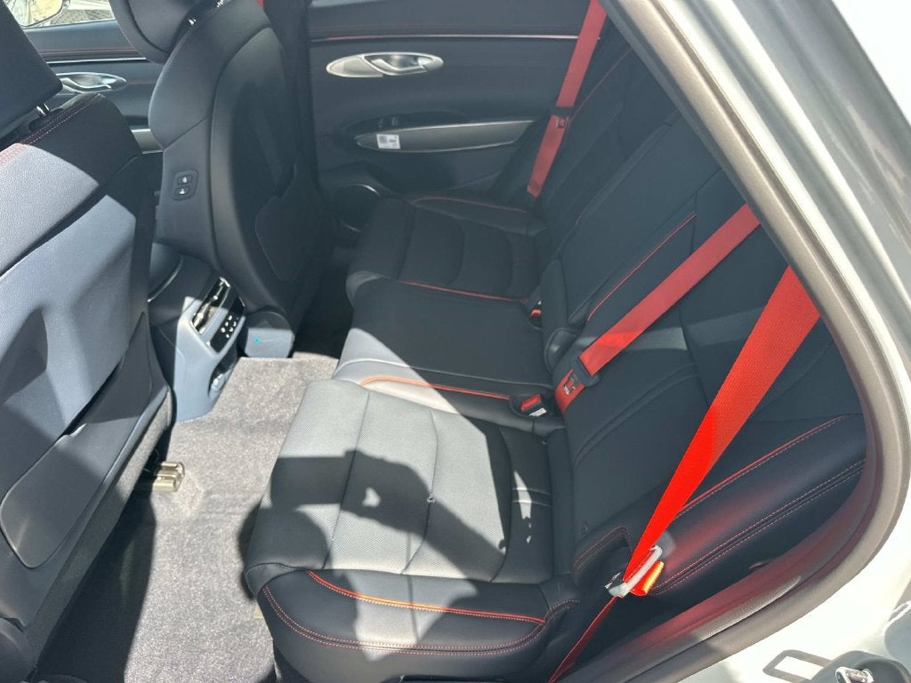 2027 Genesis GV70 2.5T SPORT PRESTIGE