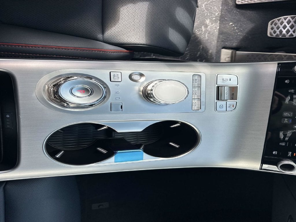 2027 Genesis GV70 2.5T SPORT PRESTIGE