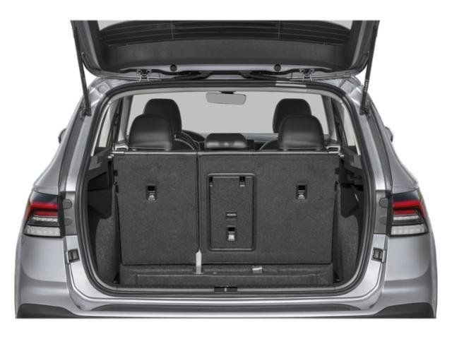 2026 Volkswagen Taos SE FWD