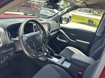 2024 Nissan Frontier SV