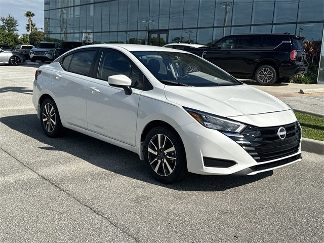 2025 Nissan Versa 1.6 SV